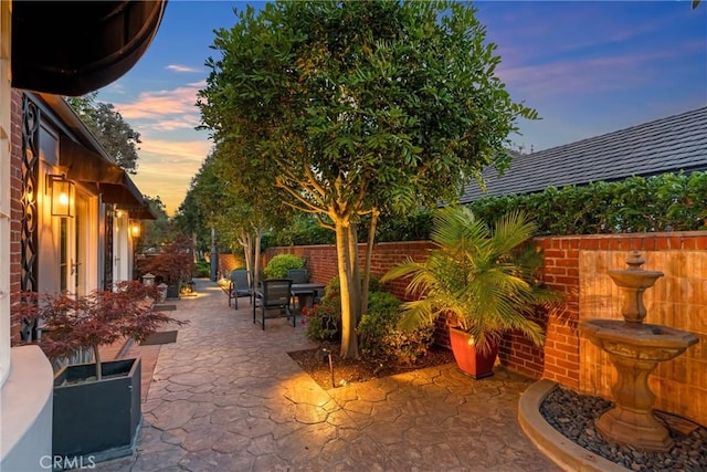 4275 Country Club Dr, Long Beach, CA 90807 - view of patio / terrace