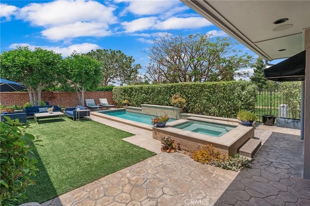 4275 Country Club Dr, Long Beach, CA 90807 - view of pool with an in-ground hot tub, an outdoor hangout area, and a patio area