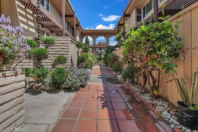 5348 Fairview Blvd Unit 3, Ladera Heights, CA 90056 - view of patio