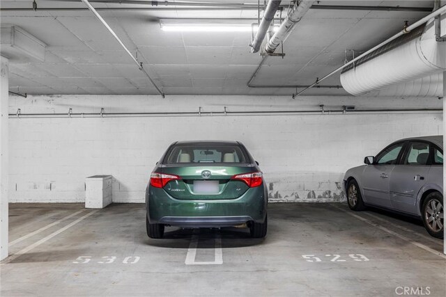 1441 Brett Pl Unit 136, San Pedro, CA 90732 - parking deck featuring concrete block wall