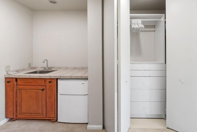 14040 Old Station Rd, San Diego, CA 92064 - bar area featuring freestanding refrigerator and a sink