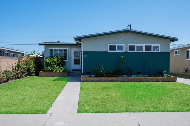 1630 247th Pl, Harbor City, CA 90710 - view of front of home with a front lawn and stucco siding