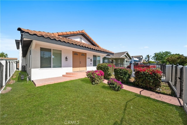 5832 6th Ave, Los Angeles, CA 90043 - view of front of house with stucco siding and a tile roof