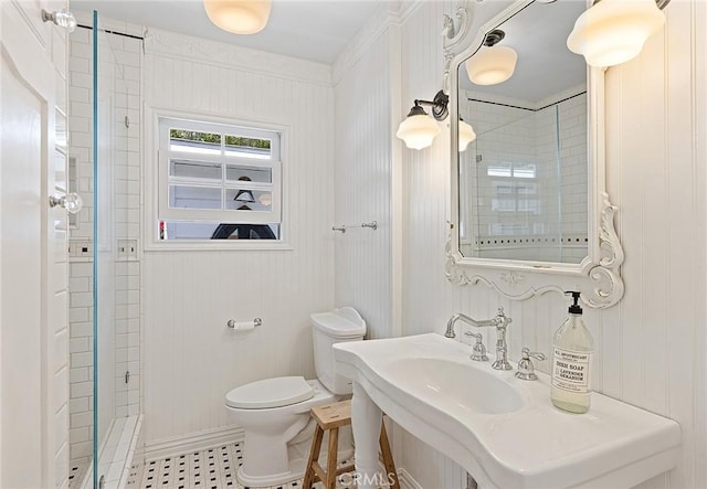 230 Esplanade, San Clemente, CA 92672 - full bathroom with toilet, a shower stall, and a sink