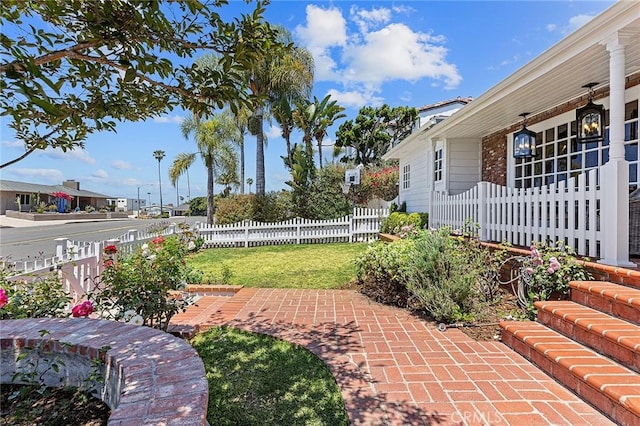 230 Esplanade, San Clemente, CA 92672 - view of covered porch
