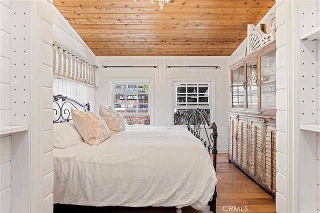 230 Esplanade, San Clemente, CA 92672 - bedroom with wooden ceiling, wood finished floors, and lofted ceiling