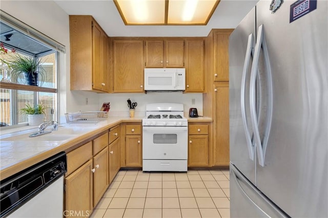 12439 Glennaire Pl, Victorville, CA 92395 - photo 11