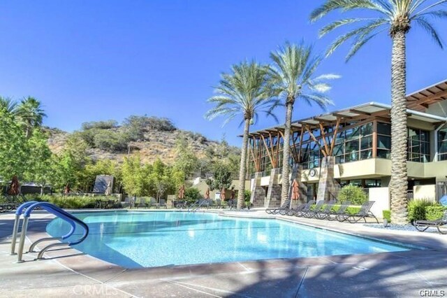 24271 Whitetail Dr, Corona, CA 92883 - community pool with a patio