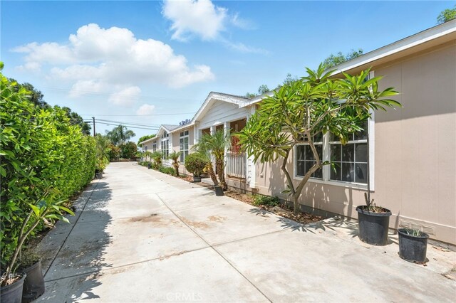 3595 Buchanan St, Riverside, CA 92503 - view of community