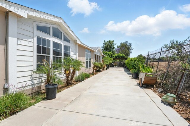 3595 Buchanan St, Riverside, CA 92503 - view of patio / terrace