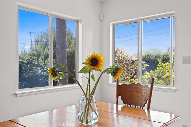 1247 W 17th St, San Pedro, CA 90731 - dining space with healthy amount of natural light