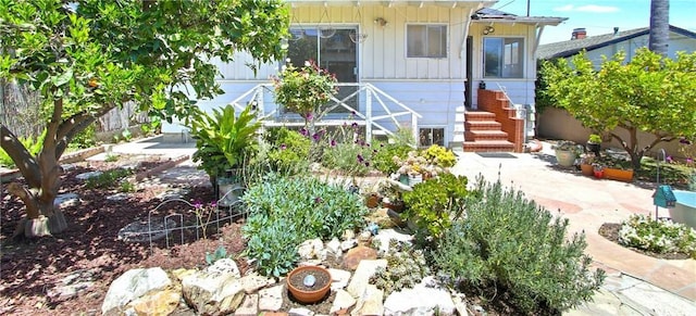 1247 W 17th St, San Pedro, CA 90731 - view of exterior entry with board and batten siding
