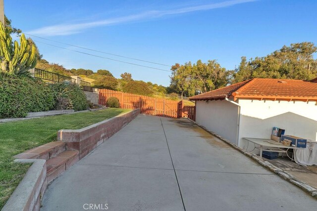 900 W 37th St, San Pedro, CA 90731 - view of patio / terrace featuring a gate