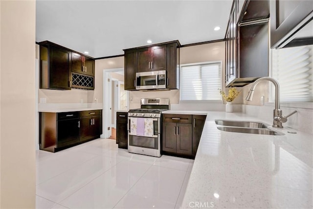 423 S Poinsettia Ave, Compton, CA 90221 - photo 17