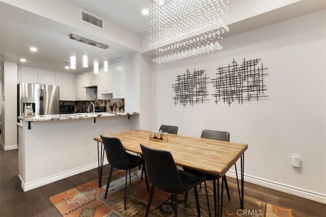 89 E Commonwealth Ave Unit 1P, Alhambra, CA 91801 - dining area featuring dark wood-type flooring and recessed lighting