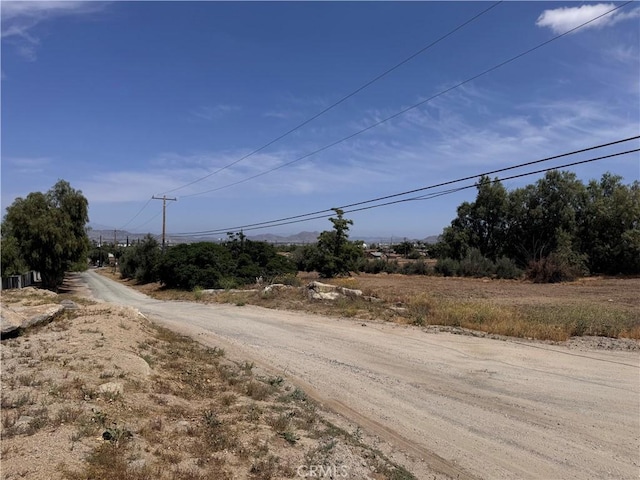 595 W 11th St, Perris, CA 92570