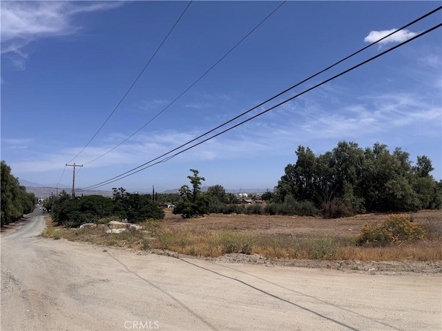 595 W 11th St, Perris, CA 92570