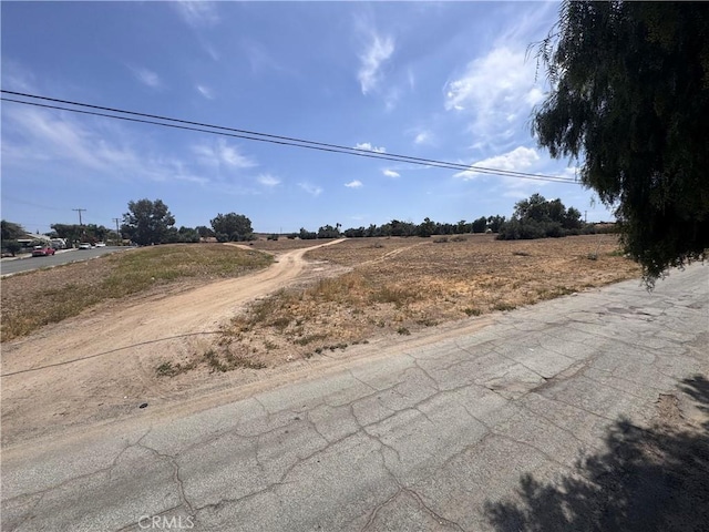595 W 11th St, Perris, CA 92570