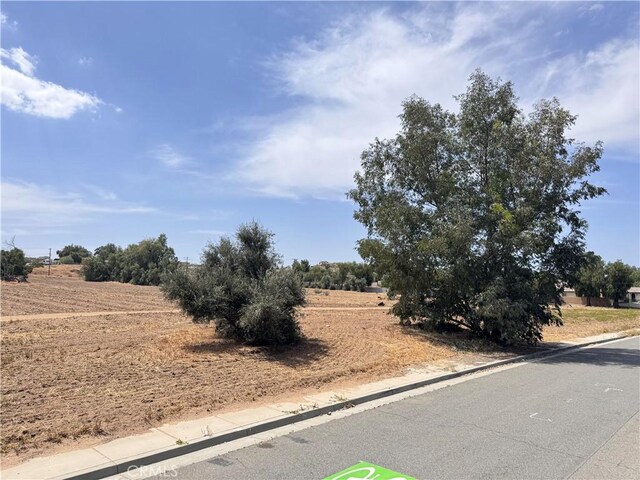 595 W 11th St, Perris, CA 92570