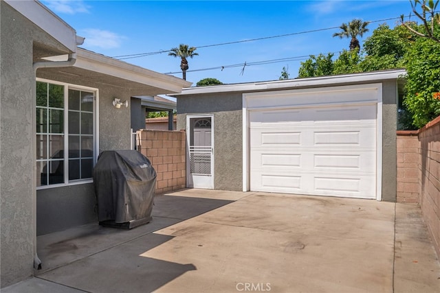 4033 N N Lang Ave, Covina, CA 91722 - garage with concrete driveway