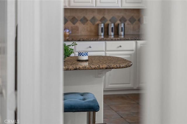 4033 N N Lang Ave, Covina, CA 91722 - bar featuring tasteful backsplash and tile patterned flooring