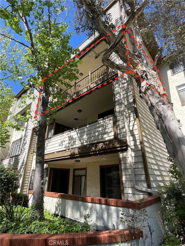 2563 Plaza Del Amo Unit 304, Torrance, CA 90503 - view of side of home with a balcony