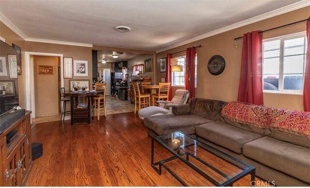 4547 W 141st St, Hawthorne, CA 90250 - living room with wood finished floors and crown molding