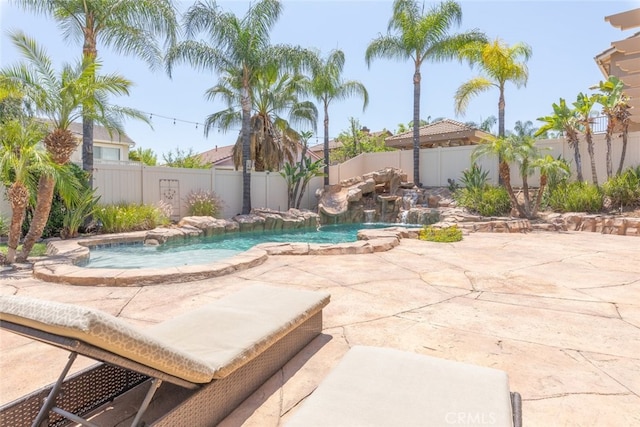 4127 Forest Highlands Cir, Corona, CA 92883 - view of pool featuring a fenced backyard and a patio area