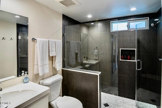 2924 Lakeshore Ct, Oxnard, CA 93035 - photo 17