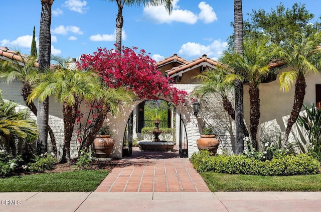 4144 Chevy Chase Dr, La Canada Flintridge, CA 91011 - view of front of property featuring a tiled roof and stucco siding