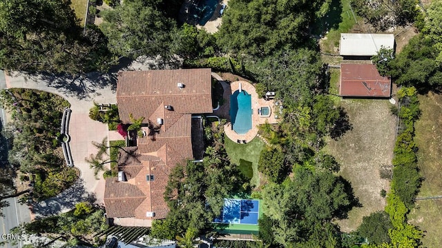 4144 Chevy Chase Dr, La Canada Flintridge, CA 91011 - aerial view of a pool area
