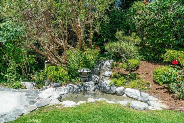 48 Via Porto Grande, Rancho Palos Verdes, CA 90275 - view of yard featuring a garden pond