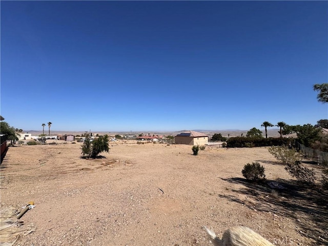27568 Linda Vista Rd, Barstow, CA 92311 - view of yard