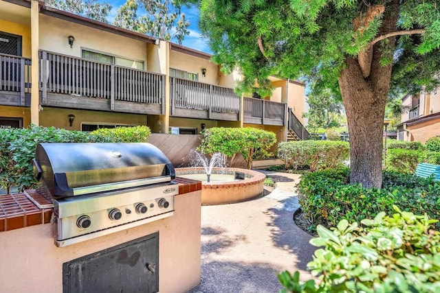 7930 Mission Center Ct Unit F, San Diego, CA 92108 - view of patio featuring an outdoor kitchen