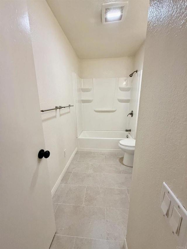 7930 Mission Center Ct Unit F, San Diego, CA 92108 - bathroom with toilet and  shower combination