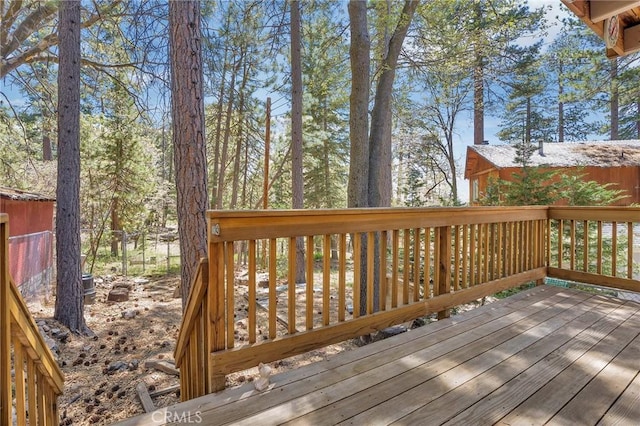 33079 Ridge Rd, Arrowbear, CA 92382 - view of wooden deck