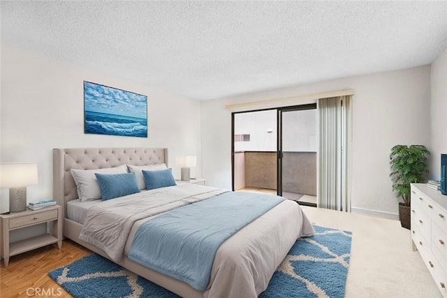 11952 Darlington Ave Unit 6, Los Angeles, CA 90049 - bedroom with a textured ceiling