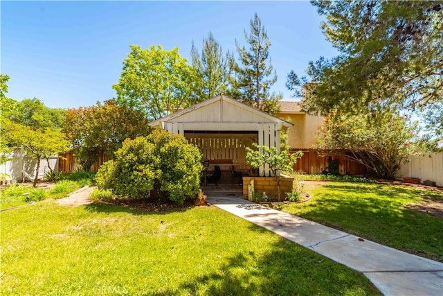 44044 11th St E, Lancaster, CA 93535 - view of front facade