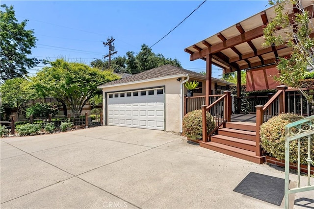 2042 E Crary St, Pasadena, CA 91104 - view of detached garage