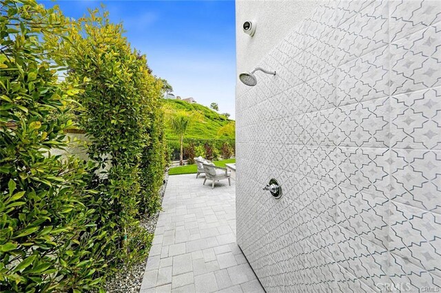 32 Bargemon, Newport Coast, CA 92657 - exterior space featuring a patio