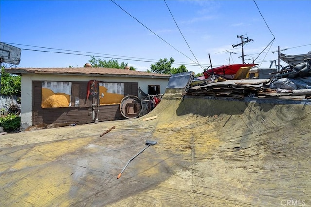 20717 Raymond Ave, Torrance, CA 90502 - view of front of property featuring stucco siding