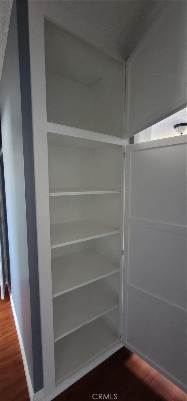 7107 Coldwater Canyon Ave, North Hollywood, CA 91605 - view of closet