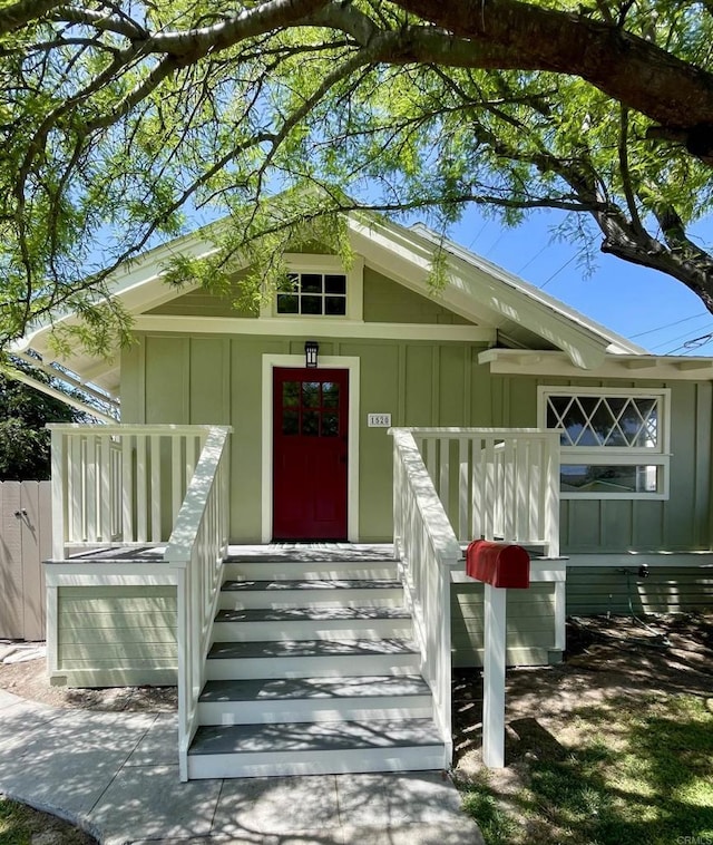 1520 Madison Ave, San Diego, CA 92116 - property entrance featuring board and batten siding and a porch