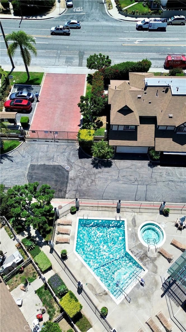 13321 Meyer Rd Unit B, Whittier, CA 90605 - bird's eye view of a pool area