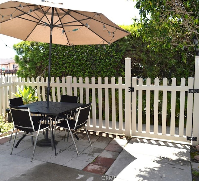 13321 Meyer Rd Unit B, Whittier, CA 90605 - view of patio featuring outdoor dining area