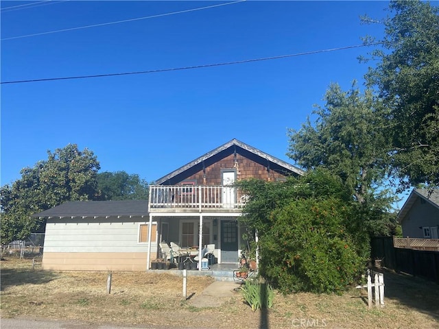 4620 Sycamore Rd, Atascadero, CA 93422 - back of property with a wooden deck
