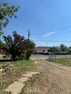 843 Plumas Ave, Oroville, CA 95965 - photo 10