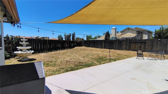 15343 Oakham Ct, Moreno Valley, CA 92551 - view of yard with a patio