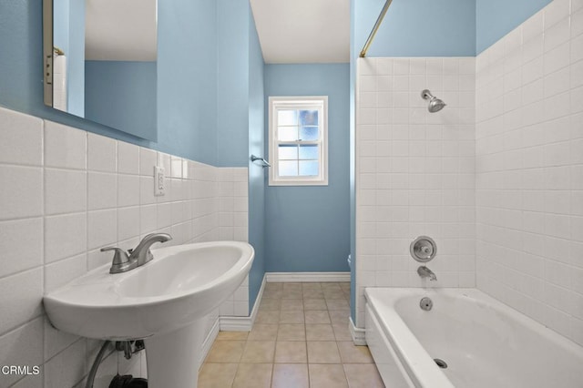260 N Wake Forest Ave, Ventura, CA 93003 - bathroom featuring tile patterned floors, bathing tub / shower combination, toilet, baseboards, and tile walls