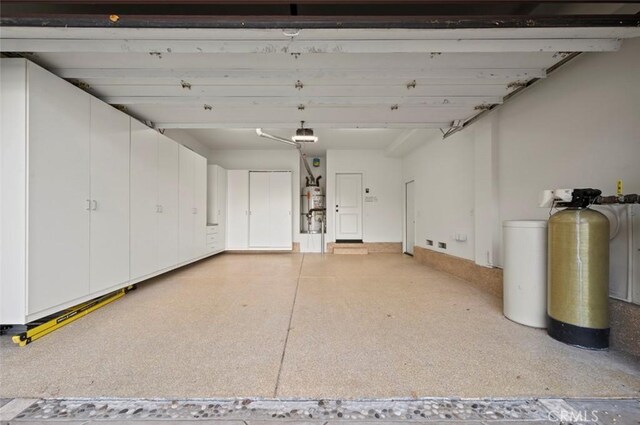 21 Land Bird, Irvine, CA 92618 - garage with secured water heater
